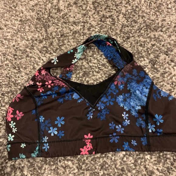Lululemon In a Flash Bra - Size 10 - Picture 3 of 3